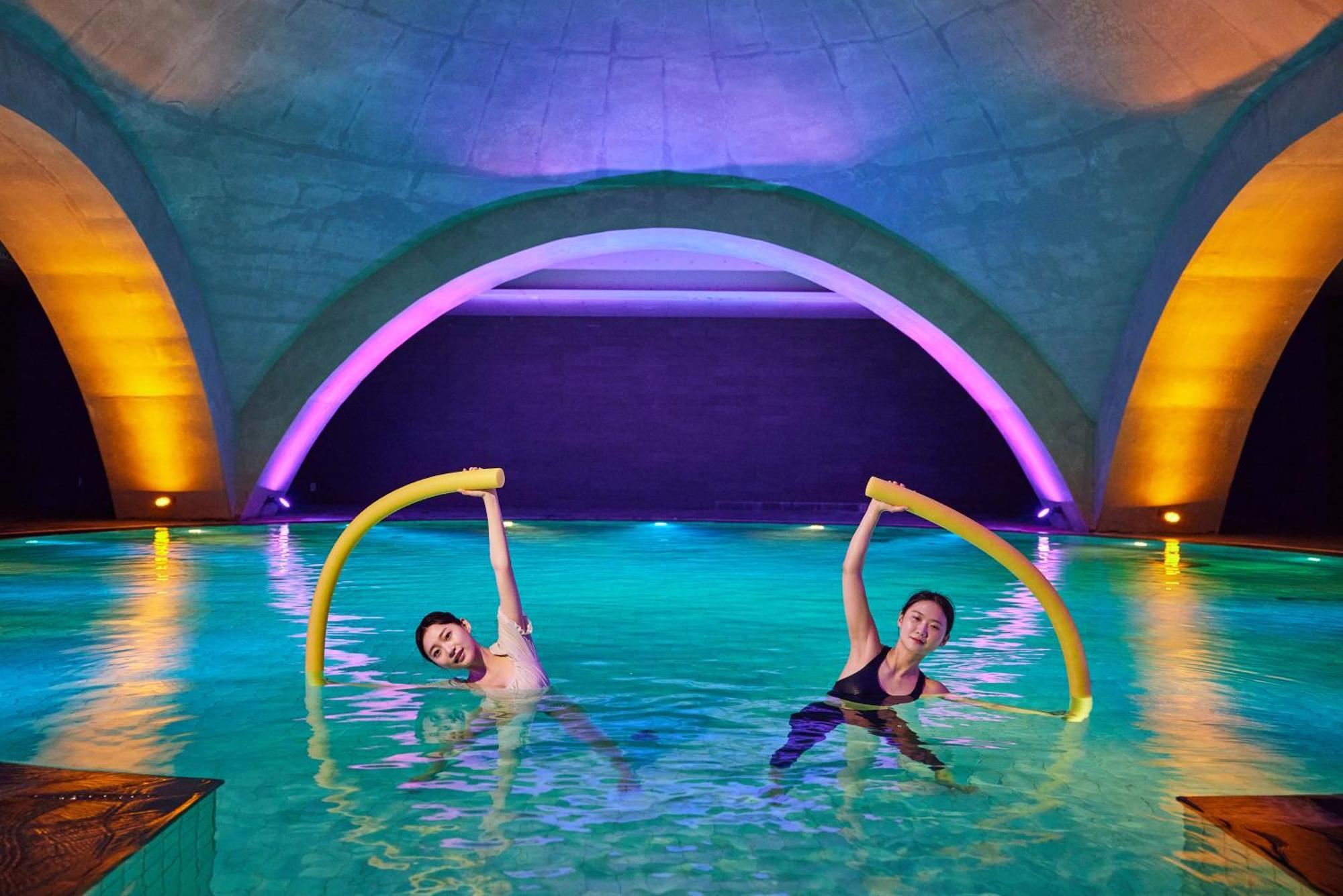 We Hotel Jeju Seogwipo Ngoại thất bức ảnh