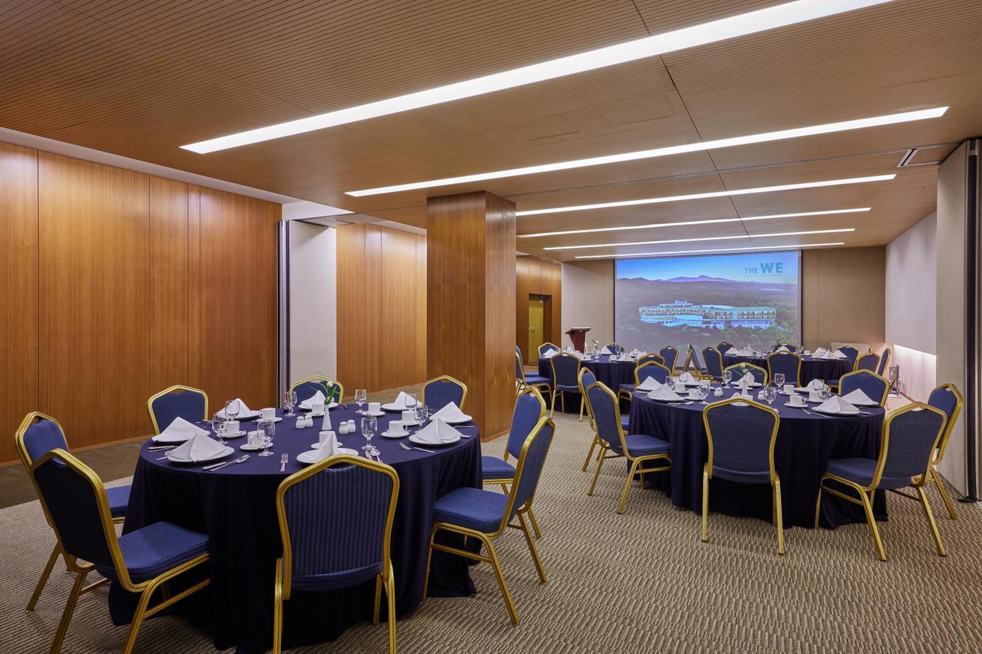 We Hotel Jeju Seogwipo Ngoại thất bức ảnh