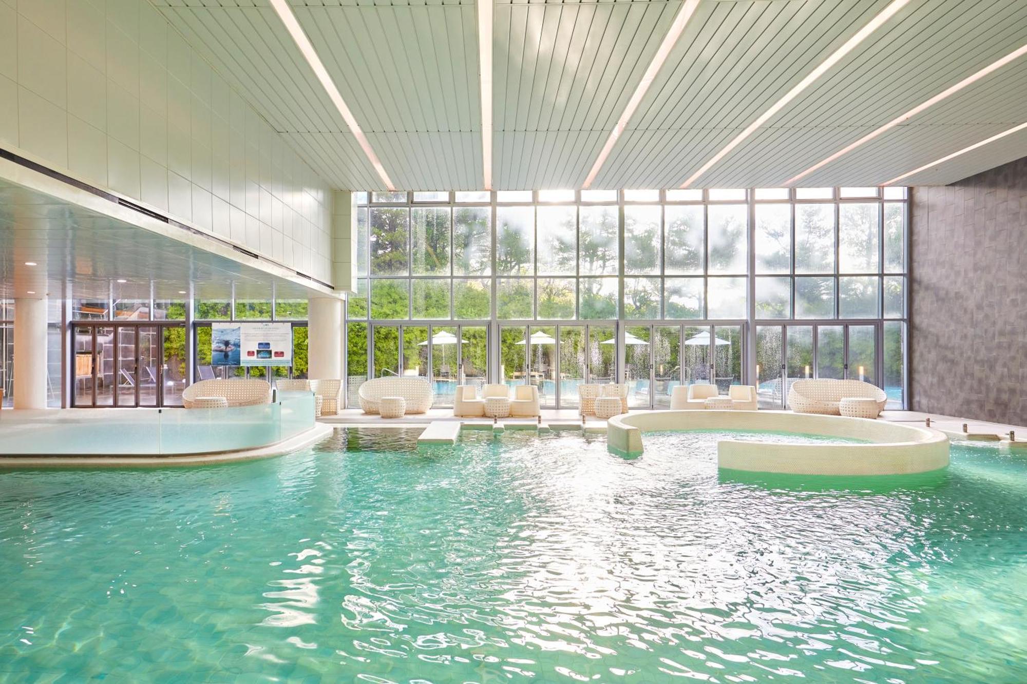 We Hotel Jeju Seogwipo Ngoại thất bức ảnh