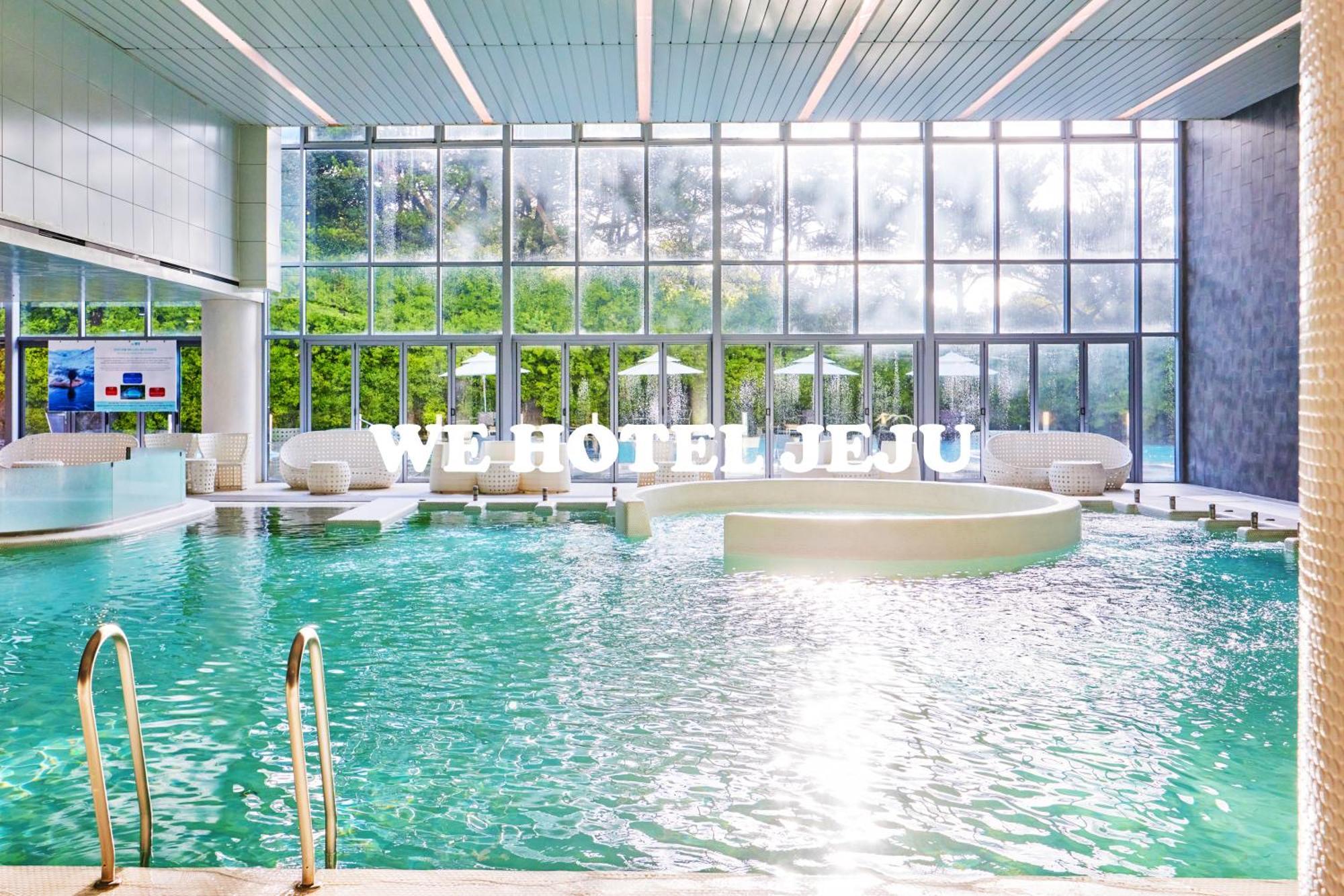 We Hotel Jeju Seogwipo Ngoại thất bức ảnh